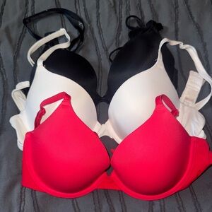 3 pack of PINK bras size 34B